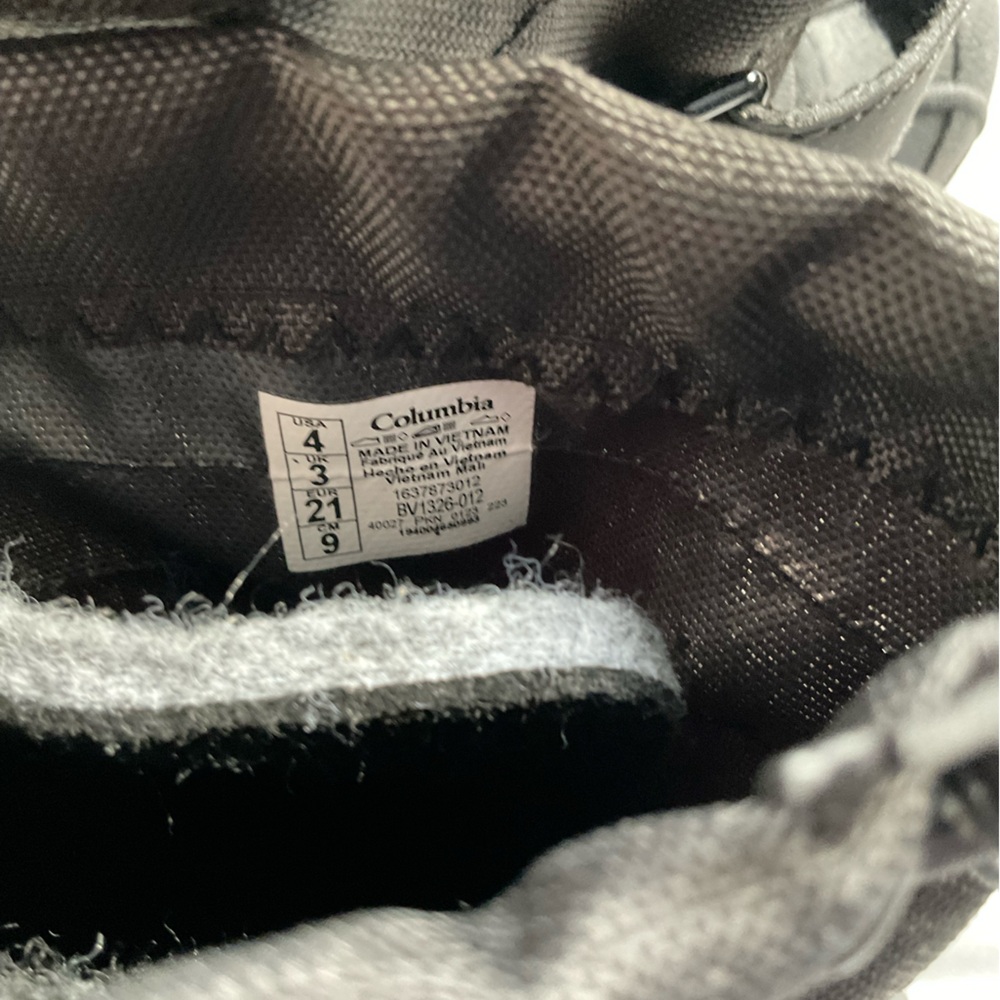Columbia toddler Kids Black Snow powderbug‎ plus L Boot size 4 - Picture 7 of 7
